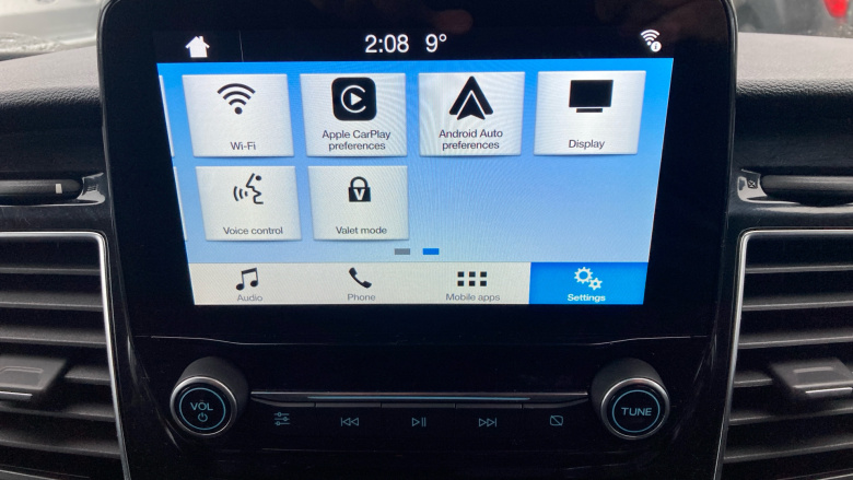 Ford Transit Custom 320 L2 Diesel Fwd 2.0 EcoBlue 130ps Low Roof D/Cab Limited Van Auto